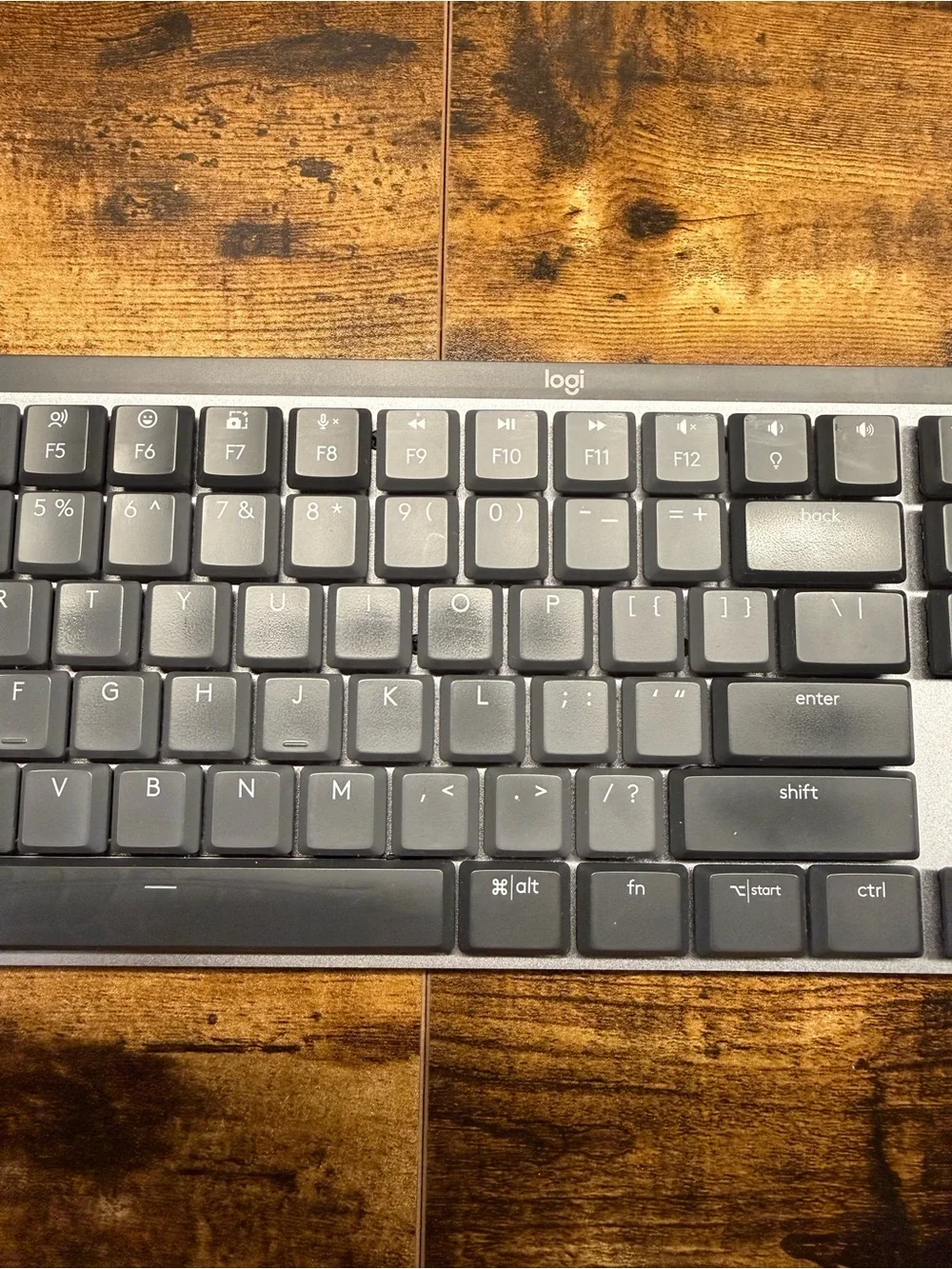 Logitech - Wireless Keyboard - Black Gray